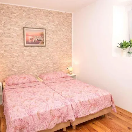 In - Istrien 50443 *